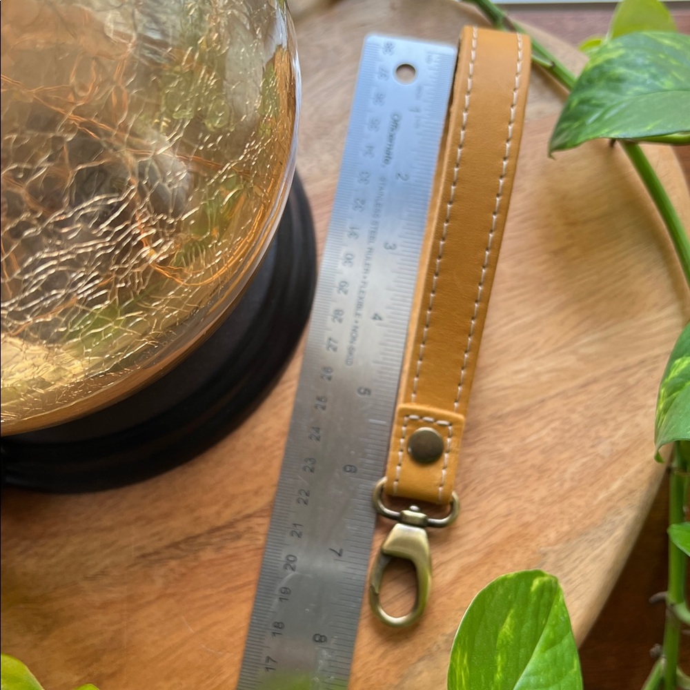Handmade Sunflower Wristlet / Grab Strap! - Picture 3 of 5